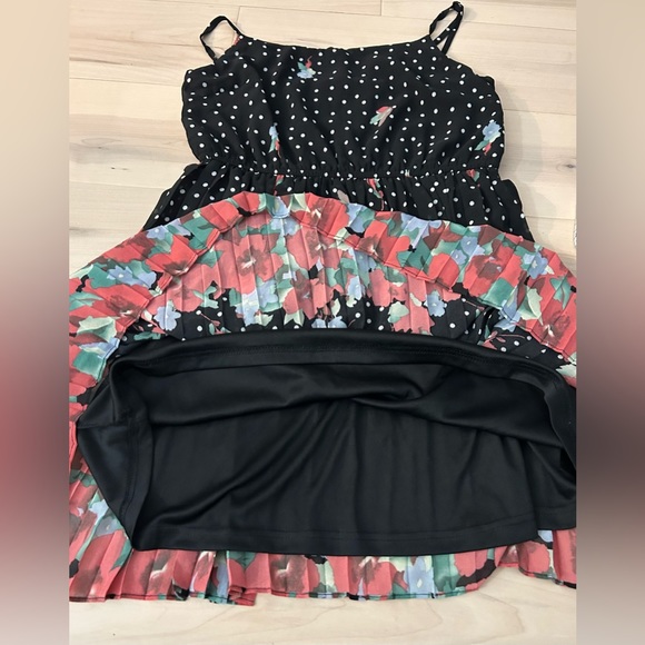 NWT Forever21 Polka Dot/Floral Dress Medium - Picture 6 of 11